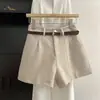Shorts de terno pretos de cintura alta, modeladores, com cinto, femininos, estilo coreano, verão 2026, calças versáteis de perna larga em A