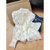 Camisa de Renda Suave com Gola Laço para Mulheres, Outono 2026, Foto Real, com Punhos Plissados de Chiffon Perolado e Top de Camada Interna