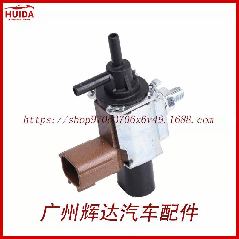 K5T46591-2.jpg