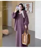 Vestido de maternidade para primavera e outono, conjunto estiloso para gestantes, conjunto de duas peças com cardigã suéter e saia, nova coleção de moda gestante 2026