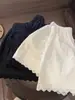 Shorts Casuais com Barra de Renda Branca para Mulheres, Novo Estilo de Verão, Caimento Solto, Versátil, Para Baixinhas, Calça de Perna Larga para Usar em Casa