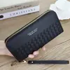 Cartera al por mayor estilo coreano para mujer, larga, estilo nuevo, patrón tejido, costura, cremallera, simple, gran capacidad, bolso de mano para comercio exterior para mujer
