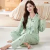 Pijama Floral Casual Talla Grande, Trajes Delgados de Manga Larga para Primavera y Otoño, Ropa de Casa Cómoda Estilo Japonés para Madres de Mediana Edad que se Puede Usar Afuera