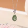 Yiluyin S925 Prata Esterlina Banhada a Ouro Jade Hetian Natural Pingente Pipa Colar Exquisito Corrente para Clavícula de Luxo Leve