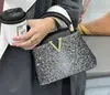 Bolsa de Mão de Luxo 2026 Novo Estilo com Strass, Bolsa de Festa Cravejada com Diamantes, Bolsa de Ombro Transversal Moda Europeia e Americana, Bolsa Estilosa