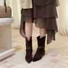 Botas de Cavaleiro Ocidentais com Salto Grosso Design de Nicho de Luxo Retrô para Mulheres Botas Versáteis de Cano Médio Camurça Estilo Britânico