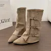 Botas de Punta Media Caña para Mujer 2026 Otoño/Invierno Nuevo Estilo Hebilla de Cinturón Tacón Grueso Botas de Montar Botas Fruncidas Apiladas Botas de Corte Ajustado para Chicas Modernas