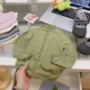 Novedades para el otoño de 2026: Camiseta de estilo coreano con rayas de estrellas para niñas y niños pequeños, capa base de color liso