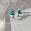 Pendientes de botón con circonitas coloridas de estilo lujoso y ligero, con personalidad de nicho para mujer, pendientes de alta calidad, joyería de oreja con forma de corazón y temperamento moderno.