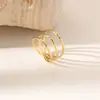 Anel de Pedra Preciosa de Luxo para Mulheres, Anel de Diamante Retrô Francês, Aço Titânio Estilo Aberto Estilo Ins Joias Não Desbotáveis Atacado