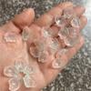 50 peças preço 13 * 16mm flor de ameixa de neve pétalas de vidro diy estilo antigo hairpin passo-a-passo gravata flor jade material da flor