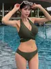 Fábrica de Origen Corea Dongdaemun Nuevo Estilo Coreano Sexy Bikini de Tirantes Halter con Abertura Traje de Baño para Playa y Aguas Termales