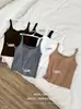 Fácil de combinar o estilo. Colete feminino outono e inverno novo estilo lã de ovelha com bojo embutido slim fit valoriza o corpo decote quadrado moda regata