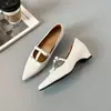 Zapatos de Salón Individuales para Mujer Estilo Retro Francés con Punta Aguda y Boca Baja de 5 cm, Nuevo Estilo 2026 con Aumento Oculto de Altura, Lazo, Cuña Plateada, Zapatos para el Trabajo
