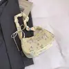Bolso de axila de gran capacidad estilo coreano original para mujer, nuevo de verano, versátil para viajes, bolso de hombro de lona floral, bolso de tela de nicho