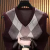 Comercio Exterior Transfronterizo Chaleco sin Mangas para Hombre Suéter de Punto Moda Argyle Cuello en V para Adultos Ropa Interior de Punto Chaleco Estilo Papá