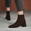 Botines de mujer, nueva colección primavera/otoño 2026, tacón grueso, punta fina, tacón medio, botines, gamuza, botas versátiles