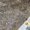 Tela de Encaje de Malla Bordada Nueva Moda Cuentas Manualidades Vestido Cheongsam para Mujer Tela para Vestido de Boda