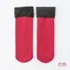 Calcetines de invierno para mujer con felpa cálida para la nieve calcetines para mujer calcetines para el suelo del hogar engrosados de color liso calcetines de luna al por mayor