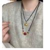 Collar con colgante de cinabrio natural. Este collar de un año de vida protege el cuerpo. Cadena de suéter de transferencia. Regalo.