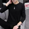 Camiseta lisa de manga larga para hombre, de estilo minimalista, para primavera y otoño, una elegante prenda interior o capa base, de tendencia