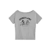 Camiseta de Verão Novo Estilo Manga Curta Ombro a Ombro de Um Ombro para Mulheres, Top Casual Solto com Estampa de Desenho Animado Americano Mickey para Mulheres