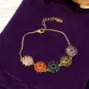 Pulsera Flor de Circonita de Colores Chapada en Oro Real de 18 Quilates Lujo Accesible Pulsera de Gama Alta Pulsera Elegante Transfronteriza Europea y Americana para Mujeres