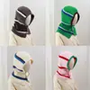 Balaclava Coreana para Bebê Outono e Inverno Chapéu de Lã com Listras Contrastantes para Meninos e Meninas Cobertura de Pescoço Quente Chapéu Baotou Moderno