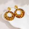 Pendientes Asimétricos Exagerados con Forma de Gota Estilizados Creativos Retro Europeos y Americanos Oro de 18 Quilates Que No Se Desvanecen Estampado de Leopardo Nicho