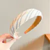 Diadema Antideslizante de Caña Alta, Accesorio para el Cabello que Hace que la Cara Parezca Más Pequeña, Nuevo Modelo 2026 para Uso Diario y Actividades al Aire Libre