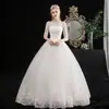 Vestido de Noiva Vermelho de Um Ombro 2026 Novo Estilo Vestido de Noiva com Nó Central, Comprimento no Chão, Tamanho Grande, Emagrecimento, Estilo Princesa, Simples, Primavera/Verão
