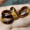 Suministro en Vivo del Fabricante de Colgantes de Piedra Ojo de Tigre para Hombres y Mujeres, Moderno Collar Marca Dragón de Piedra Ojo de Tigre Guanyin, Anillo con Colgante de Jade