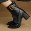 Botines Cortos de Punta Cuadrada con Tacón Grueso Estilo Francés para Mujer, Nuevo Estilo Otoño e Invierno 2026, Botines Versátiles con Hebilla de Cinturón Forrados de Lana, Botas Martin de Tacón Alto