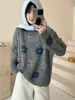Nuevo Top de Punto de Alto Gama Floral con Cuello Redondo para Otoño e Invierno 2025 Suave y Sedoso Holgado Versátil Suéter de Punto para Mujer