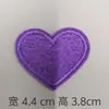 Fabricantes diretos adesivos de tecido em formato de coração autoadesivos adesivos de bordado de amor clássicos multi-tamanho acessórios para sapatos e chapéus bagagem roupas atacado