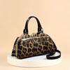 Entrega de Fábrica Transfronteiriça de Bolsas Femininas da Moda em Couro Envernizado Brilhante Vermelha Bolsa de Casamento Grande Capacidade Portátil Ombro Transversal