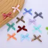 Al por mayor En stock Accesorios de moños de cinta a cuadros pequeños de 2 pulgadas para lencería, empaque de ropa interior, decoraciones de cajas de regalo y moños