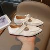 Zapatos de Cuero Puntiagudos de Moda Retro para Niñas Primavera y Otoño 2025 Nuevos Zapatos de Suela Blanda con Pedrería Estilo Británico para Niños Zapatos Planos