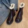 Novo design, estilosas botas de tornozelo com zíper lateral para outono e inverno, perfeitas para mulheres baixinhas, coleção 2026, quentes e versáteis, botas estilo Dr. Martens com sola grossa para mulheres
