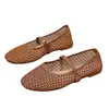 Nuevos zapatos planos de ballet de moda transfronterizos para verano, con punta redonda, de malla hueca, transpirables y disponibles en tallas grandes