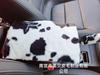 Nuevo Estilo Estampado de Vaca Anillo Interior Freno de Mano Cinturón de Seguridad de Alta Elasticidad Volante de Felpa para Coche Juego de Tres Piezas Protector de Hombro