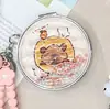 Espelho Redondo de Areia Líquida Decorativo para Alívio do Estresse, Espelho Dobrável de Capivara Feliz, Espelho Portátil com Contas e Cordão, Decoração de Pingente de Espelho para Maquiagem