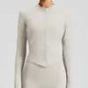 Nueva chaqueta deportiva lulu yoga estilo europeo americano misma estilo OEM para mujer manga larga corte ajustado top deportivo para exteriores personalizado