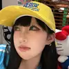 Gorra de Béisbol Amarilla Bordada con Letras Estilo Coreano para Mujer 2025 Primavera Nueva Secado Rápido Transpirable Gorra Protectora del Sol Moderna