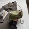 2026 Nuevo Bolso de Mano Tofu de Alta Apariencia Simple de Moda Bolso Cruzado Versátil con Cadena Elegante Casual para el Trabajo