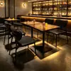Restaurante Occidental de Moda Combinación de Mesa y Sillas Restaurante Temático Silla de Ratán Madera Maciza Restaurante de Cocina Fusión Mesa y Sillas de Comedor