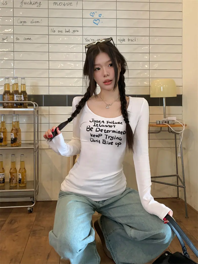 复制_kumikumi辣妹风字母印花长袖T恤女.jpg