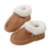 Chinelos de algodão para mulheres, confortáveis de usar, com fleece adicionado e sola espessa, botas de neve para mulheres, botas curtas de inverno versáteis e quentes, sapatos de algodão para mulheres, adequados para uso externo