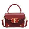 Bolsa Cruzada Popular de Textura Roja con Forma de Caja de Este Año 2025 Nueva de Moda Versátil Bolsa Pequeña Bolsa Cuadrada Pequeña