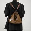 Bolso Retro de Superficie Suave de Gran Capacidad para Mujer Otoño Invierno 2024 Nueva Llegada Bolso de Hombro Textiles de Moda Comercio Exterior Mochila para Viajes